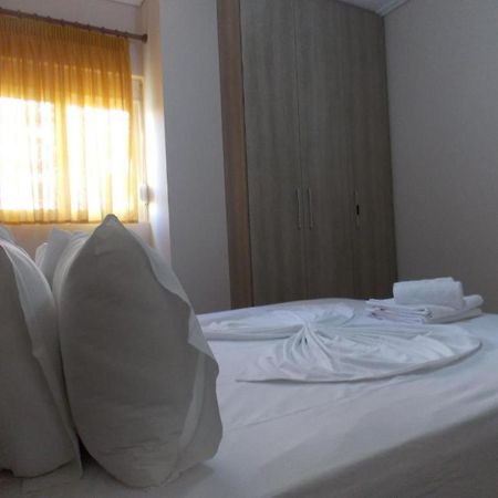 Coastline Apartments Sarandë 外观 照片