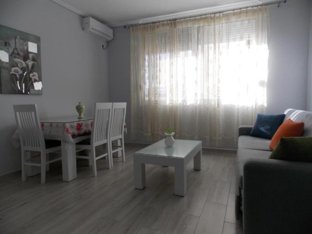 Coastline Apartments Sarandë 外观 照片