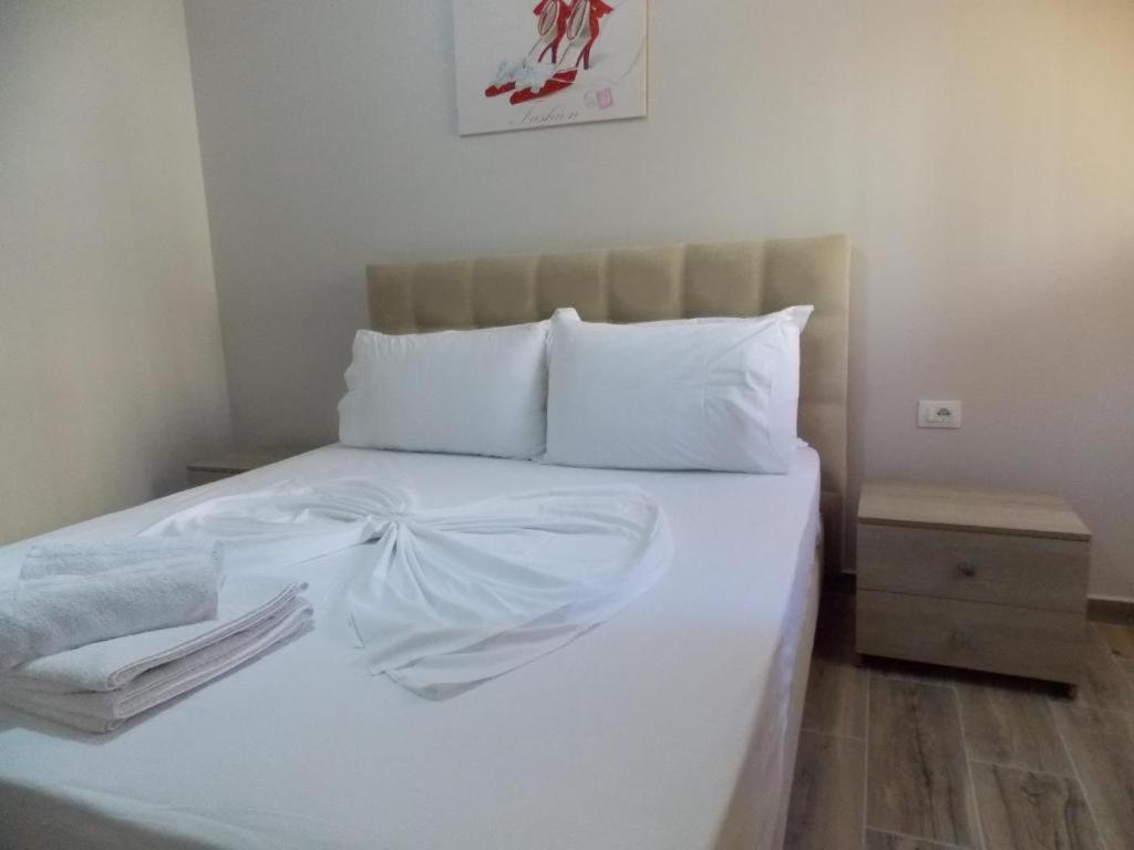 Coastline Apartments Sarandë 外观 照片