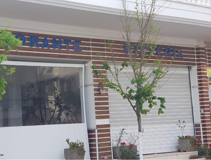 Coastline Apartments Sarandë 外观 照片