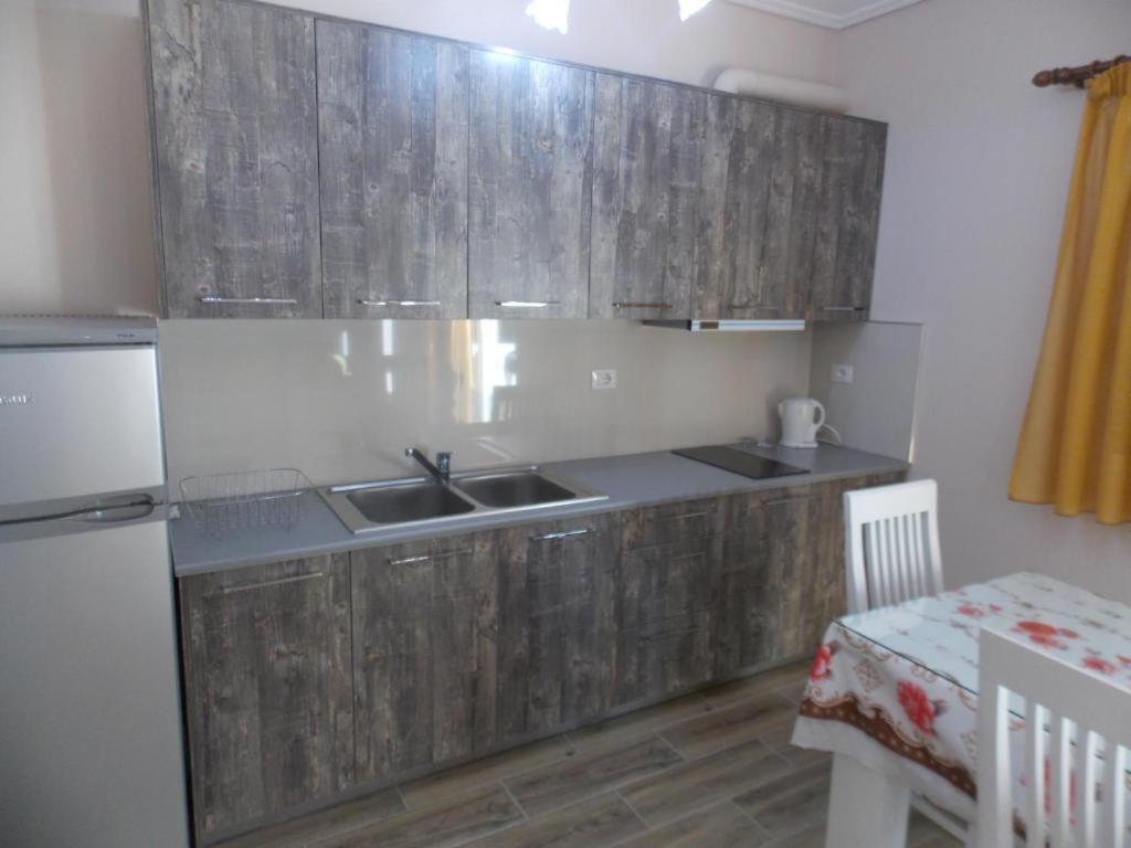 Coastline Apartments Sarandë 外观 照片